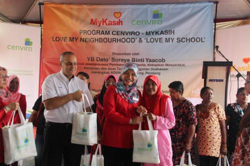 Cenviro Group Assists 250 Families in Pendang