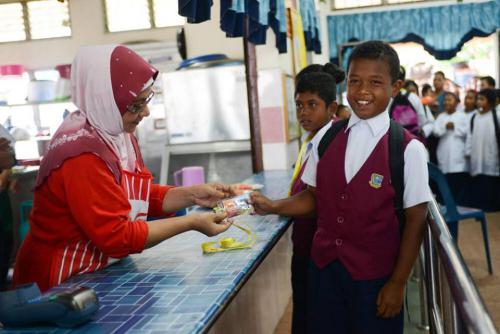 MyKasih and Linaco provide aid to 130 Temiar (Orang Asli) Children